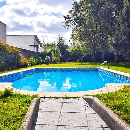 Holiday home Desconectaengalicia Casa Piscina Playa As Sinas Villanueva De Arosa